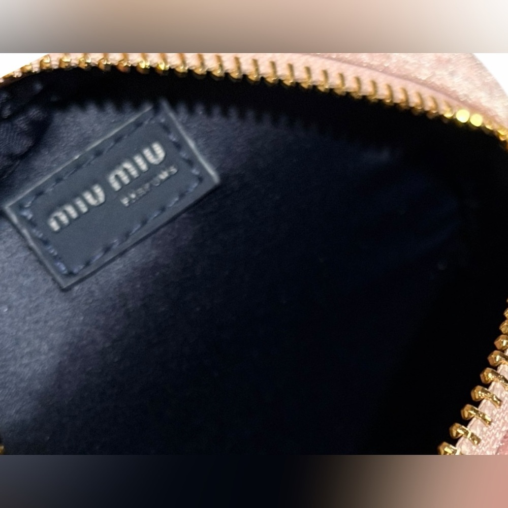 Miu Miu Blush Pink Velvet Bag Gold Chain Wristlet - Picture 5 of 8